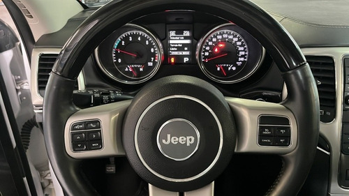 Imagen 10 de 16 de Jeep Grand Cherokee 2013 3.6 Overland 286hp At (4cub Nuevas)