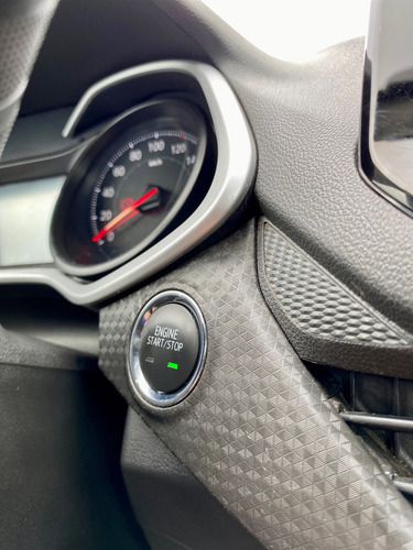 Chevrolet Onix 1.0 Lt 5p