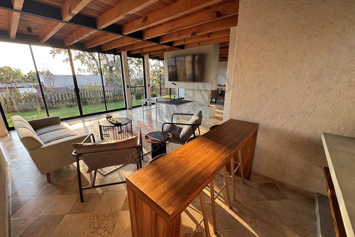 Casa En Avándaro 4 Cuartos Vista Parcial Al Lago, Amplia Terraza Y Jacuzzi Propio Y Alberca Comun