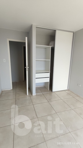 Imagen 5 de 8 de Vendo Departamento 1 Dormitorio Alta Alberdi Con Vistas