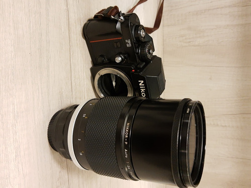Teleobjetiva Nikon Nikkor - P 180mm F/2.8 Com Case Original