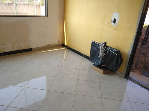 Casa Com 3 Quartos Para Comprar No Colonial Em Contagem/mg - 1744