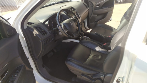 Imagem 13 de 19 de Mitsubishi Asx 17/17 4x2 Gasolina