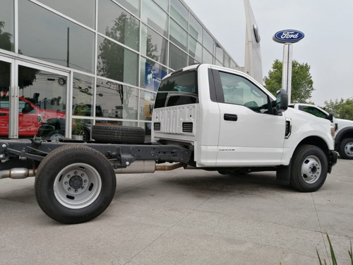 Ford F-350 Xl At