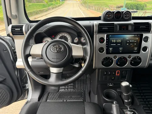 Toyota Fj Cruiser 2022 Blindada 25000km