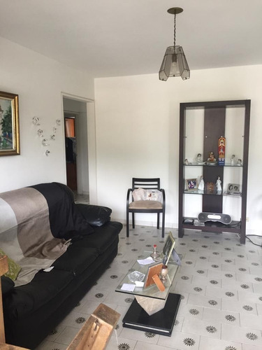 Imagen 6 de 18 de Tradicional Y Excelente Apartamento De 120mts2 En San Bernardino Tapas 04243564365