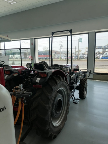 Tractor Farmall N95 (narrow) Mfd Rops Case