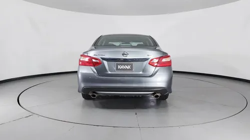 Nissan Altima 3.5 Exclusive Cvt