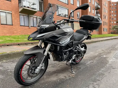 Benelli Trk 251 - Modelo 2023 - 17.000 Km Frenos Abs, Incluy