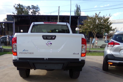 Nissan Frontier D/cabina 2.3 Tdi S 4x4 0km My21 Disponible