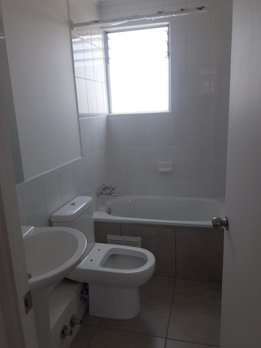 Casa En Venta En Un Seguro Sector De Buin