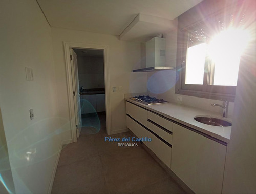 Imagen 6 de 19 de Venta Apartamento 2 Dormitorios Carrasco Estrena Cw180406