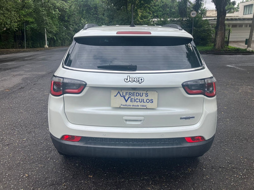 Jeep Compass 2.0 Longitude Flex Aut. 5p