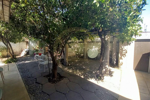 Se Vende Casa, Ñuñoa, Sector Los Aliagas