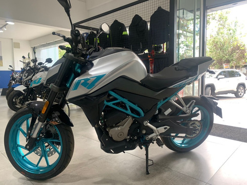 Imagen 3 de 8 de Cfmoto Rz300
