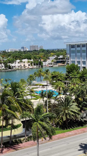 Imagen 5 de 14 de Hermoso 2 Dorm- Pavilion- Collins Ave Y 56 St. Midbeach