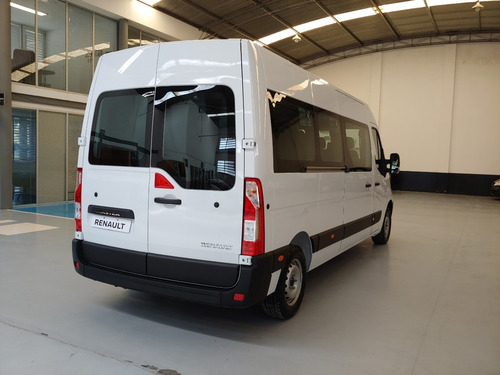 Imagen 8 de 18 de Renault Master Minibús
