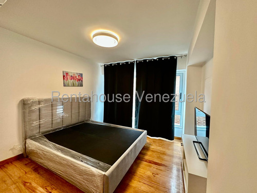 Lm Apartamento Alq Los Nrjos De Las Mercedes Cod 25-24106 Yg