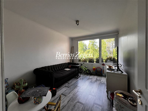 Departamento En Venta De 3 Dorm. En Las Condes Ch.hamilton