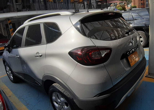 Renault Captur Zen 2.0cc Mecánica
