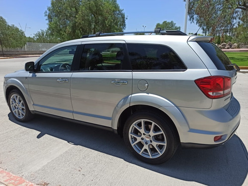 Imagen 5 de 15 de Dodge Journey R/t 2013