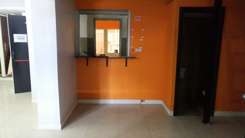 Imagen 17 de 20 de Oficina En Venta. Muy Buen Estado. Escucha Oferta!!!