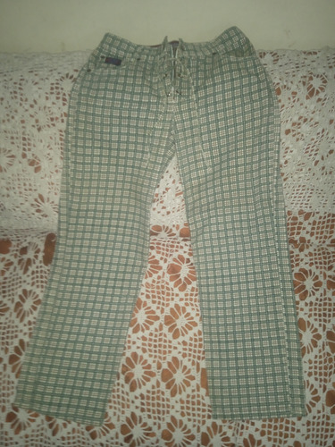 Pantalón De Dama Clásico Diseño A Cuadros Talla M. 