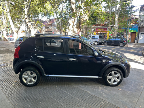 Renault Sandero Stepway 1.6 Confort