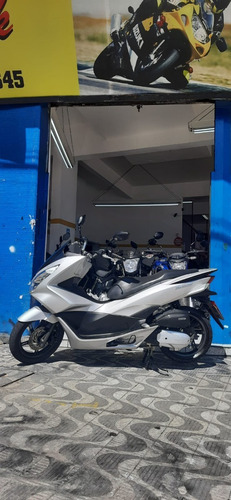 Imagem 1 de 7 de Pcx 2018/ Apenas 11 Mil Km; Cartao De Credito Ate 18x