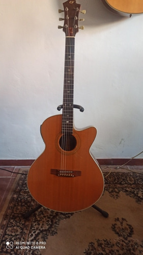 Guitarra Electroacústica Luthier Cedres- Vargas.