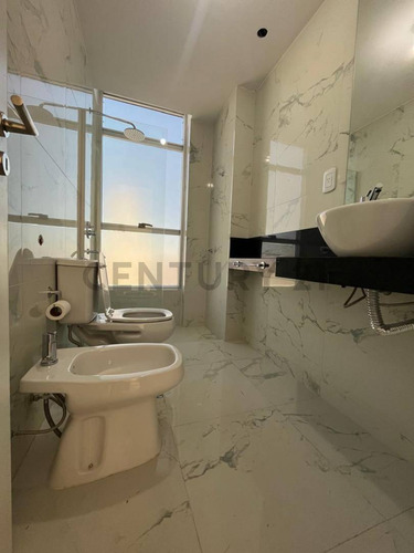 Venta Sobre Boulevard. Torre Fenix - Frente A Unl Depto 2 Dorm