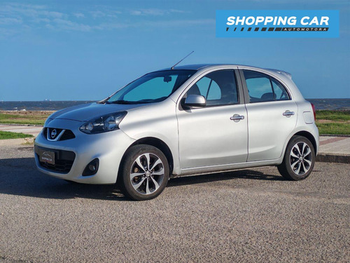 Nissan March -
