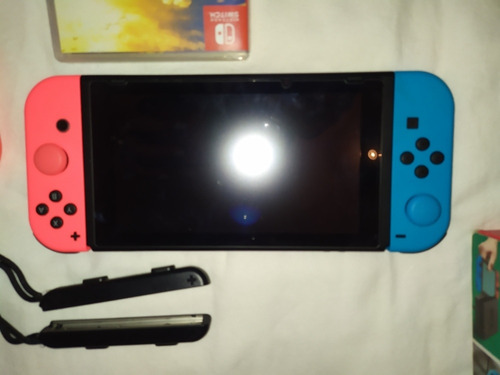 Nintendo Switch Neon 32 Gb+estuche+zelda Botw + Acc Original