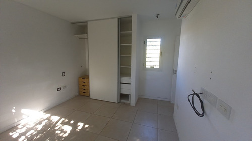 Imagen 18 de 28 de Duplex Tipo Casa Lomas De Zamora