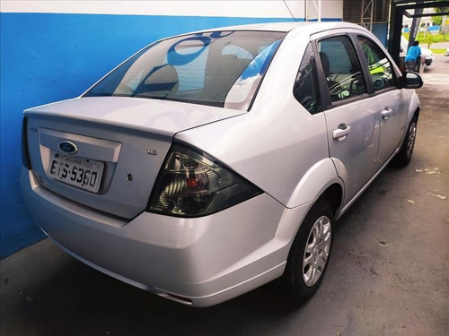 Ford Fiesta 1.6 Rocam Sedan 8v Flex 4p Manual