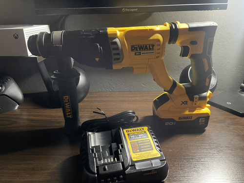 Rotomartillo Sds Plus 1 1/8' Mango Dewalt Xr 20vmax Dch263b (Usado)