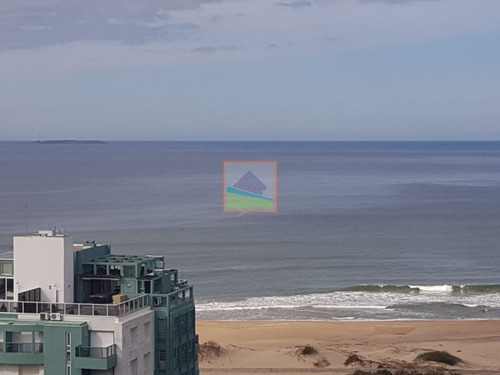 Imagen 13 de 14 de Punta Del Este Penthouse, Parada 2 De La Brava,