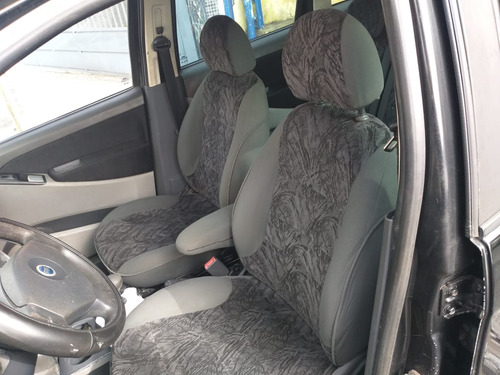 Fiat Idea 1.8 Hlx Flex 5p