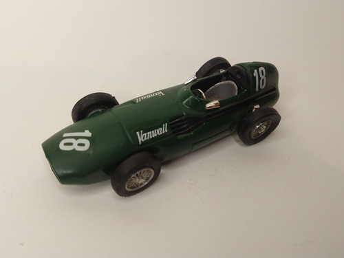 Auto De Colección Marca Brumm Escala 1/43 Italy Vanwall