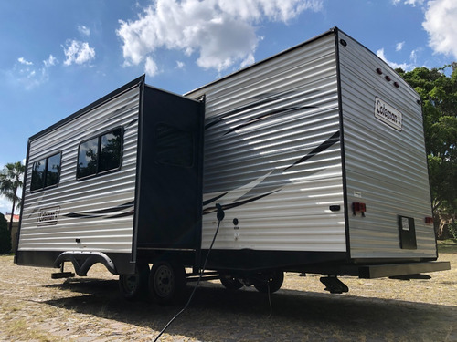 Imagen 4 de 15 de Motor Home Casa Rodante 2016 Coleman 28 Pies Trailer Home Ac