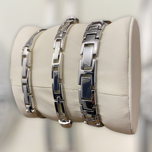 Reloj Mujer Anne Klein Con Brazaletes 27 Mm Ak/3295svst Color de la correa Plateado Color del bisel Plateado Color del fondo Blanco