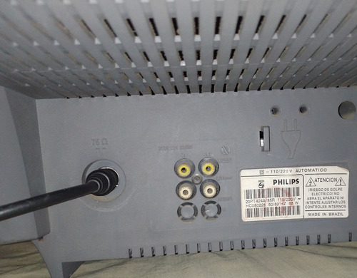 Imagen 2 de 3 de Tv Philips 20 Crt 20pt424 Funcional Stereo C/control
