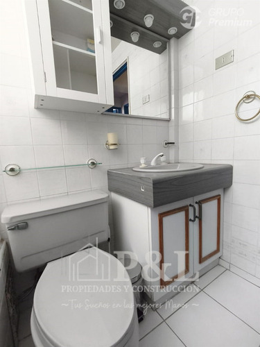 Departamento En Venta De 3 Dorm. En Algarrobo