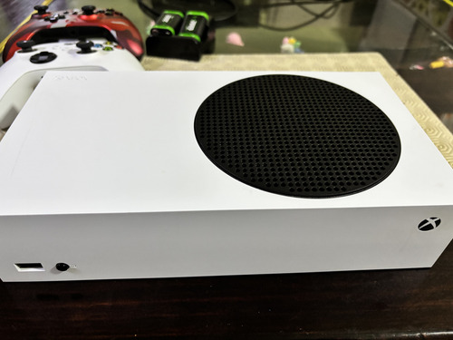 Consola Xbox Series S 512gb Color Blanco (Usado)
