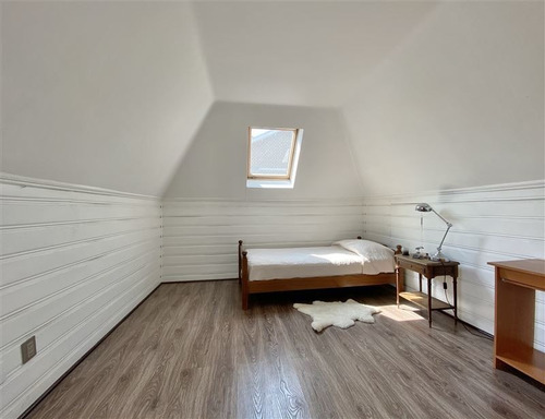 Casa En Venta De 6 Dorm. En Vitacura