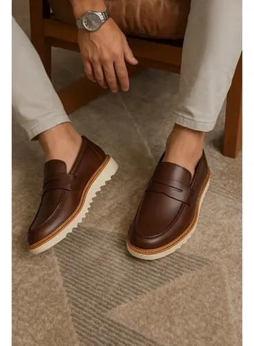 Sapato Mocassim Loafer Masculino Couro Sola Tratorada