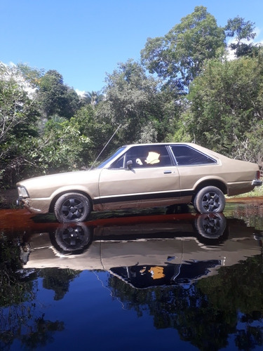 Imagem 1 de 4 de Ford Corcel 2