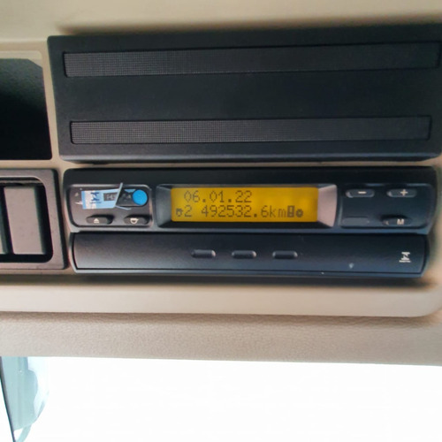 Imagem 14 de 14 de Caminhão Bitruck 8x2 Volvo Automatico Ishift Vm 330 Rs