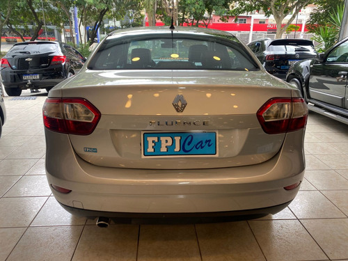 Renault Fluence 2.0 Dynamique 16v 4p