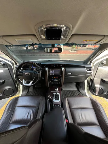 Toyota Fortuner 2.8l